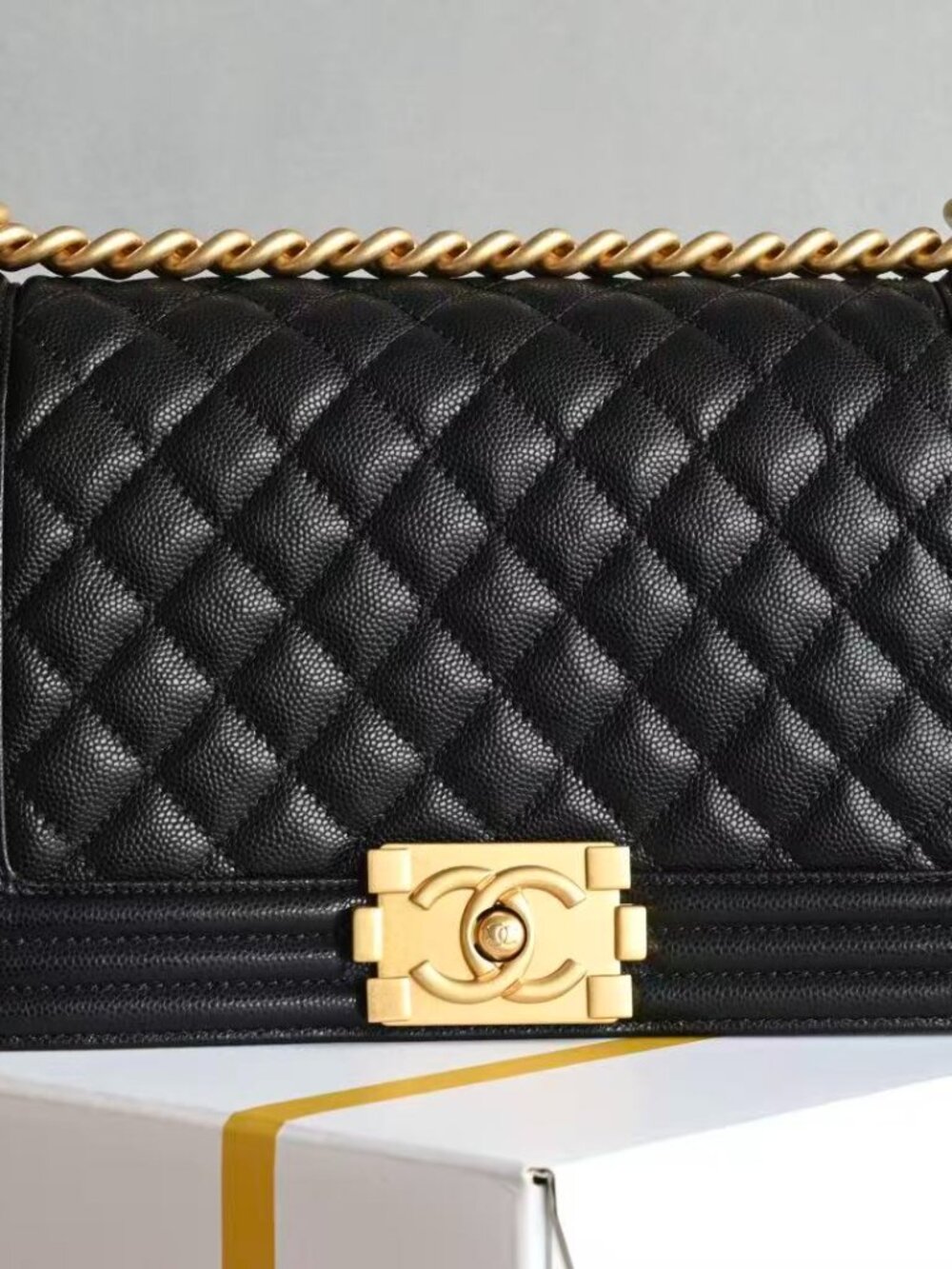 Classic CHANEL bag: A Stylish and Versatile Choice for Elegance